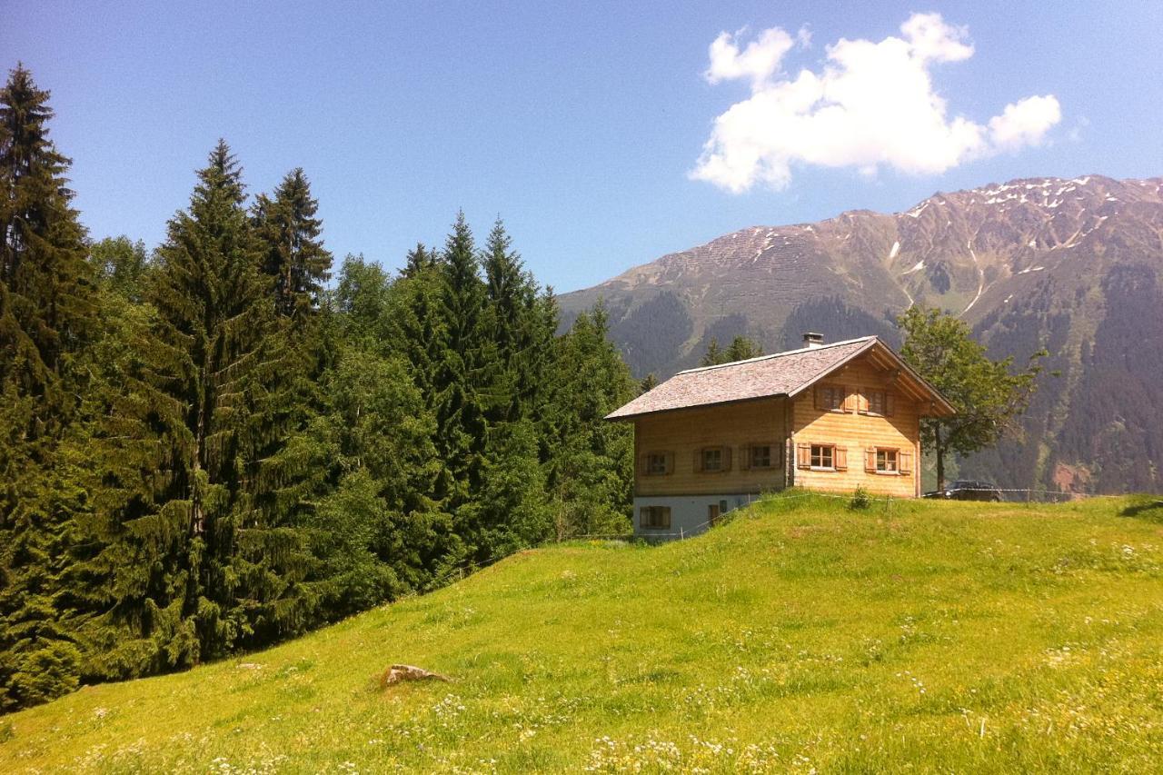 Alpenapart Montafon - Bitschweil Huesle Villa Schruns Bilik gambar