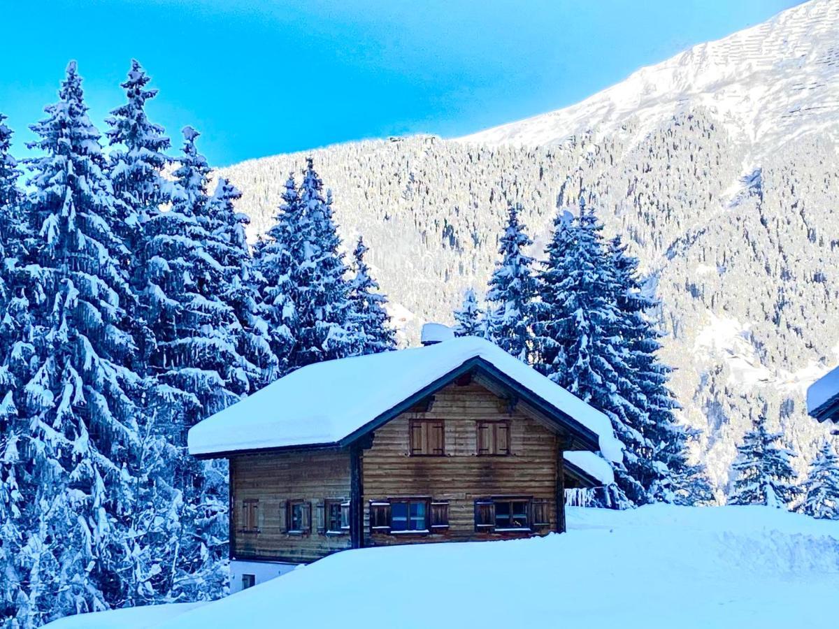 Alpenapart Montafon - Bitschweil Huesle Villa Schruns Luaran gambar